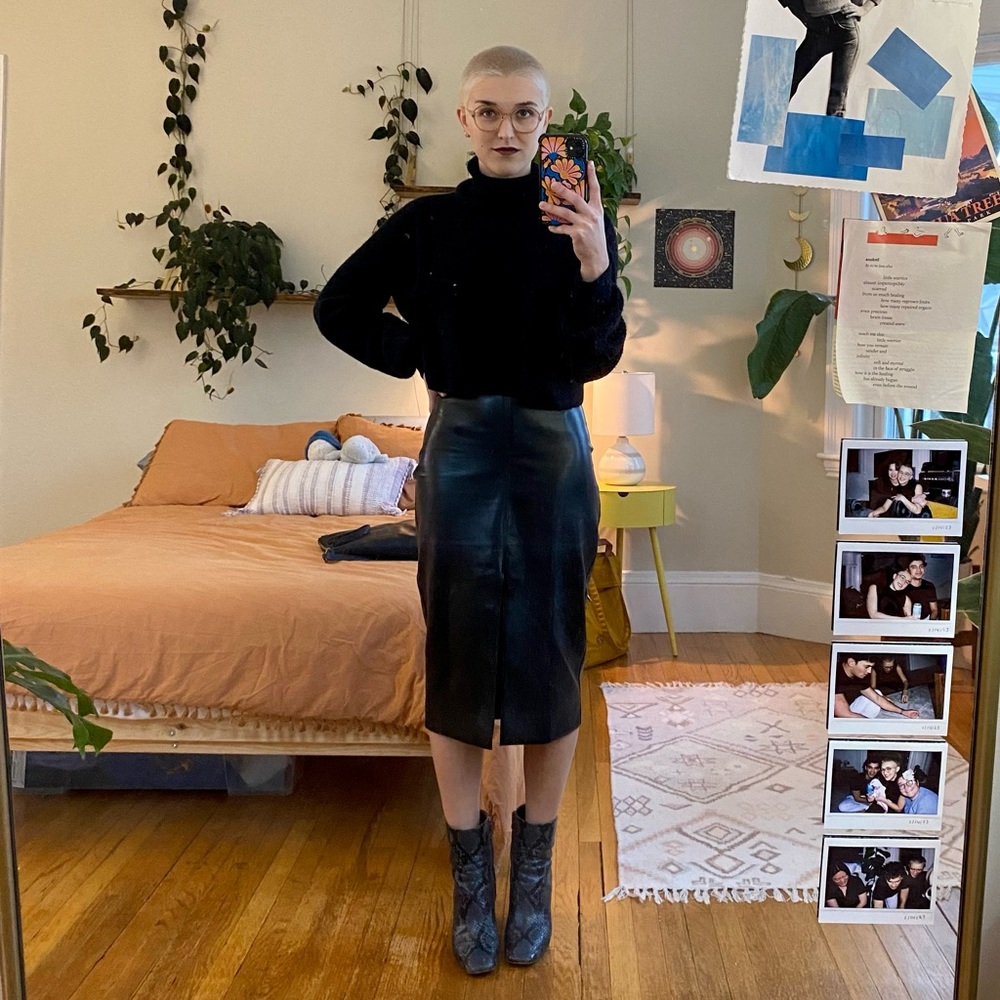 Meet your Posher, Lilly